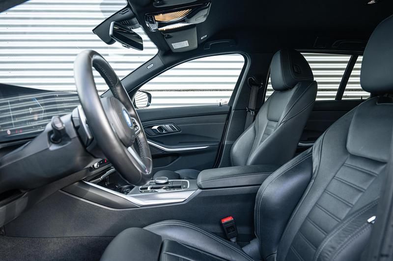 Occasion BMW 320e M Sport 204 PK (150 kW) 2022 Grijs Stationwagen