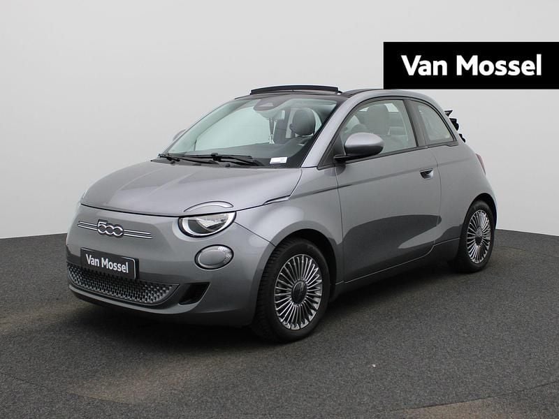 Grijs Gebruikt 2023 Fiat 500C Icon Cabriolet | € 21.900 (Eerlijke prijs) - Afbeelding 1/4