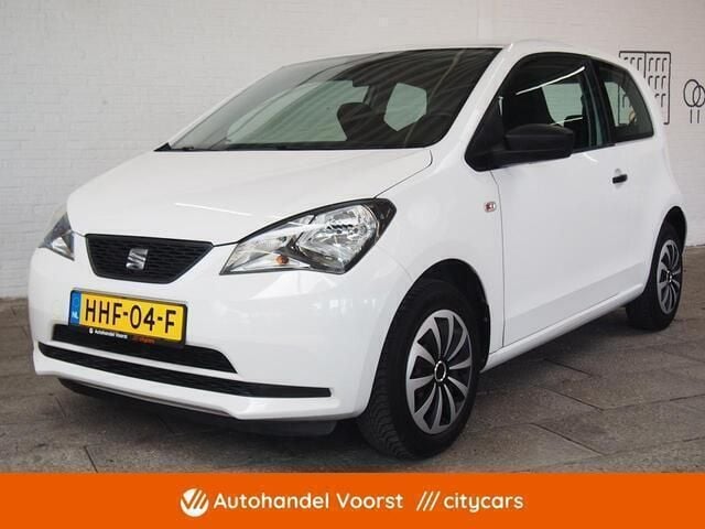 Wit Gebruikt 2014 Seat Mii Reference Hatchback | € 6.245 (Eerlijke prijs) - Afbeelding 1/4