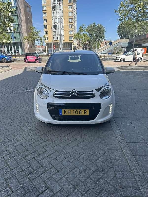 Wit Gebruikt 2016 Citroën C1 Business Class Hatchback | € 6.550 (Eerlijke prijs) - Afbeelding 1/4