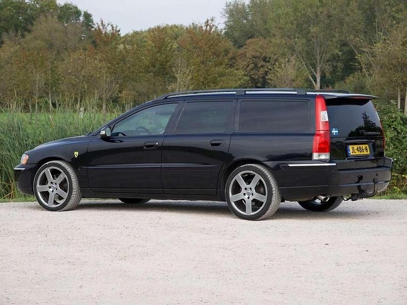 Zwart Gebruikt 2006 Volvo V70 Inscription Stationwagen | € 4.500 (Duur) - Afbeelding 1/4