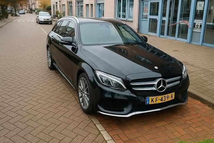 Gebruikt 2016 Mercedes C350 | € 13.599 - Afbeelding 1/1