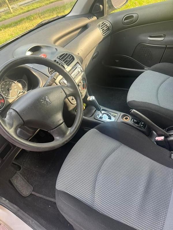 Occasion Peugeot 206 74 PK (54 kW) 2004