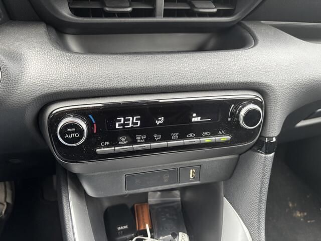 Occasion Toyota Yaris 116 PK (85 kW) 2024 Blauw Hatchback