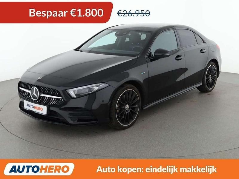 Occasion Mercedes A250 AMG line 218 PK (160 kW) 2020 Zwart Sedan
