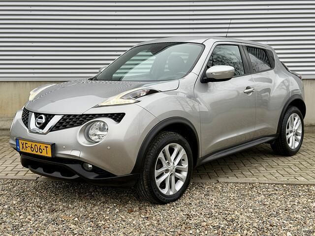 Grijs (metallic) Occasion 2017 Nissan Juke N-Connecta SUV | € 13.945 (Duur) - Afbeelding 1/4