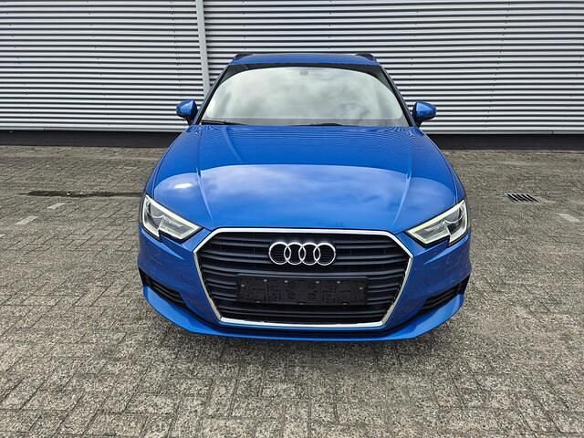 Occasion Audi A3 Sportback Design 116 PK (85 kW) 2019 Blauw Hatchback