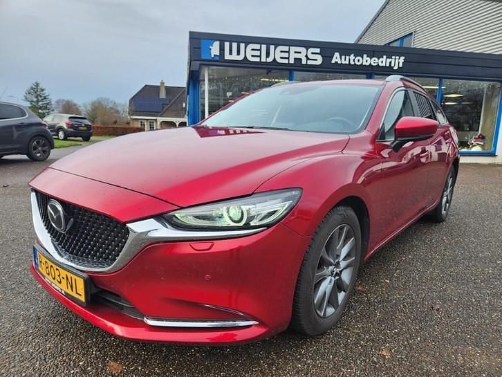 Rood Occasion 2022 Mazda 6 Stationwagen | € 27.950 (Eerlijke prijs) - Afbeelding 1/4