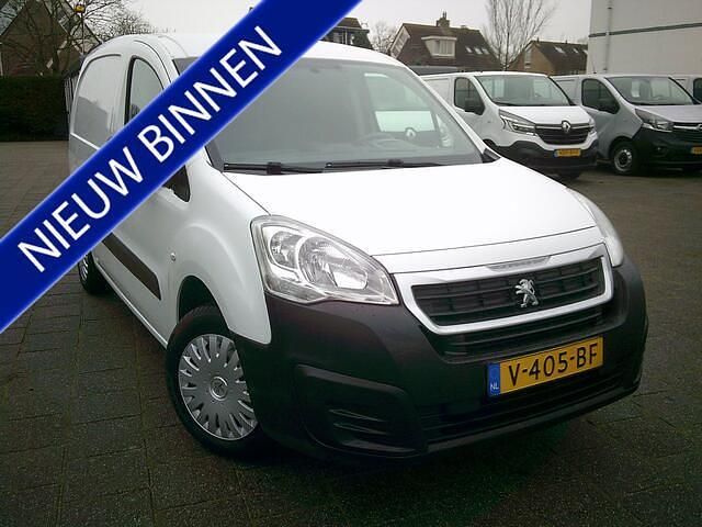 Wit Gebruikt 2016 Peugeot Partner MPV | € 5.750 (Goede deal) - Afbeelding 1/4