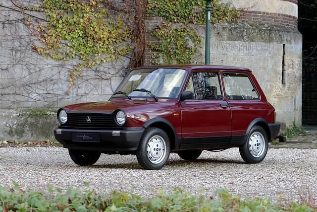 Rood Gebruikt 1985 Lancia A112 Hatchback | € 17.500 - Afbeelding 1/4