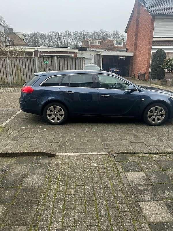 Occasion Opel Insignia Cosmo 140 PK (102 kW) 2012 Blauw MPV