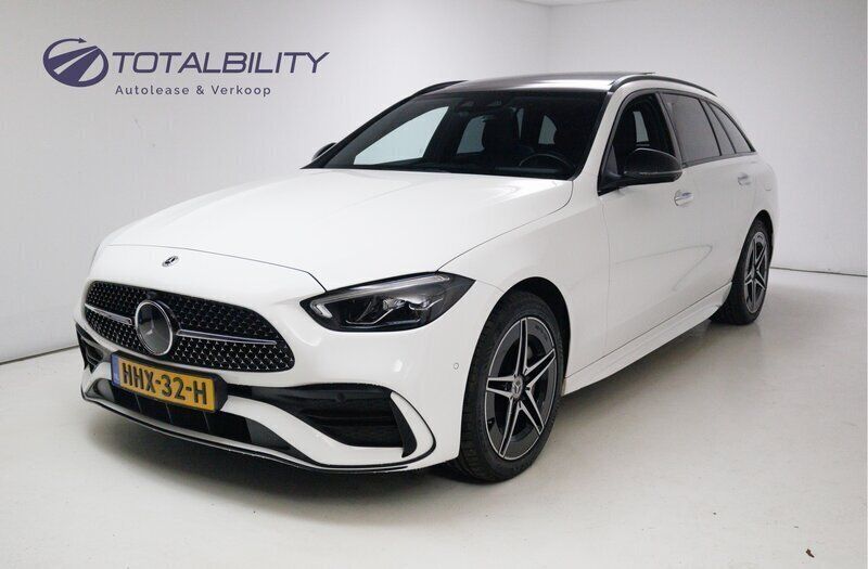 Wit Gebruikt 2022 Mercedes E300 AMG line Stationwagen | € 44.950 (Eerlijke prijs) - Afbeelding 1/4