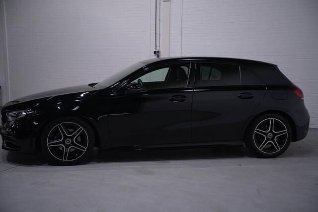 Occasion Mercedes A180 Business 136 PK (100 kW) 2022 Zwart Hatchback