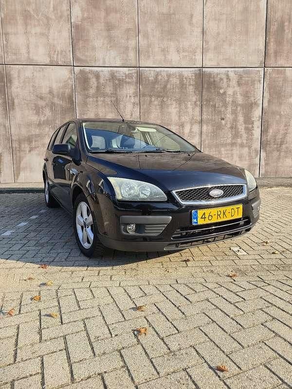 Gebruikt 2005 Ford Focus Trend Stationwagen | € 999 (Eerlijke prijs) - Afbeelding 1/4