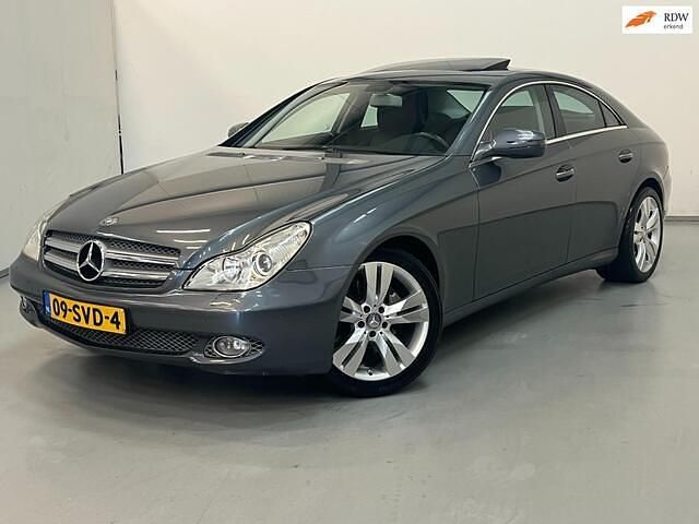 Grijs Gebruikt 2008 Mercedes CLS350 Sedan | € 10.950 (Iets duurder) - Afbeelding 1/4