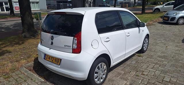 Wit Gebruikt 2013 Skoda Citigo Elegance Hatchback | € 3.250 (Eerlijke prijs) - Afbeelding 1/4