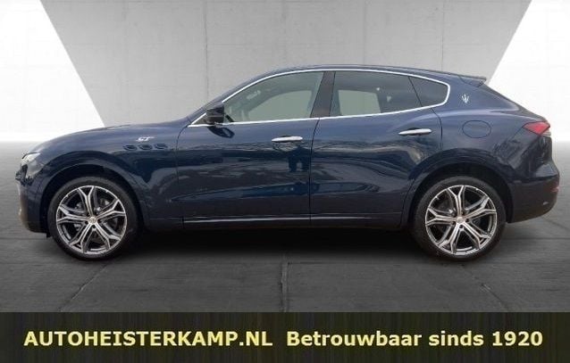 Blauw Gebruikt 2022 Maserati Levante GT SUV | € 96.950 - Afbeelding 1/4