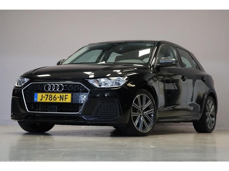 Zwart Gebruikt 2020 Audi A1 Hatchback | € 16.995 (Goede deal) - Afbeelding 1/4