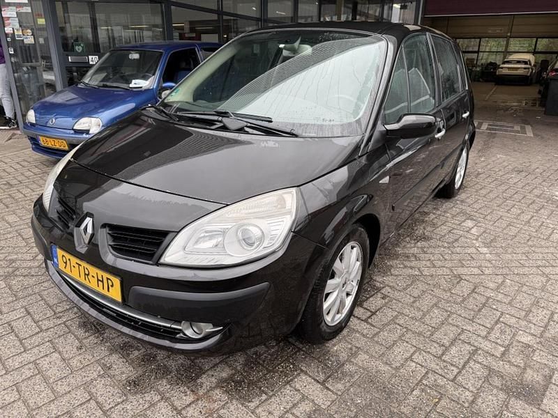 Zwart Gebruikt 2007 Renault Scénic II MPV | € 1.090 (Eerlijke prijs) - Afbeelding 1/4
