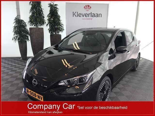 Zwart Gebruikt 2022 Nissan Leaf N-Connecta Hatchback | € 19.395 (Eerlijke prijs) - Afbeelding 1/4