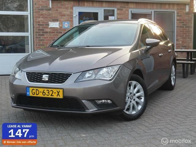 Grijs Gebruikt 2015 Seat Leon ST Style Stationwagen | € 8.950 (Super prijs) - Afbeelding 1/4