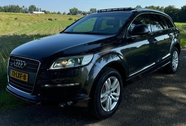 Grijs Gebruikt 2006 Audi Q7 SUV | € 11.950 (Goede deal) - Afbeelding 1/4