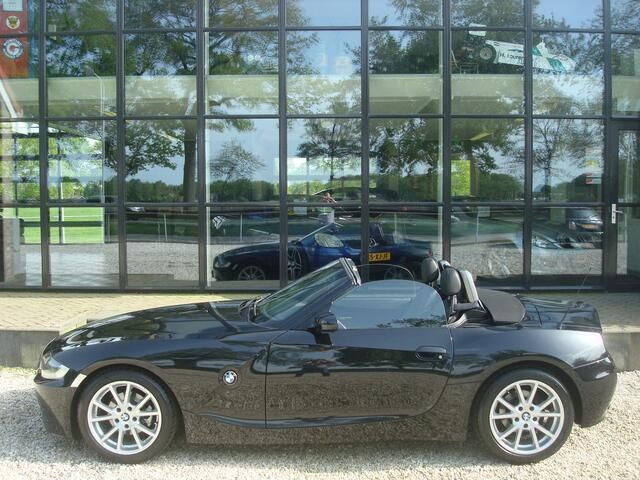 Occasion BMW Z4 Executive 150 PK (110 kW) 2006 Zwart Cabriolet