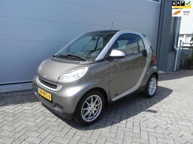 Grijs Gebruikt 2010 Smart ForTwo Coupé Passion Coupé | € 4.950 - Afbeelding 1/4