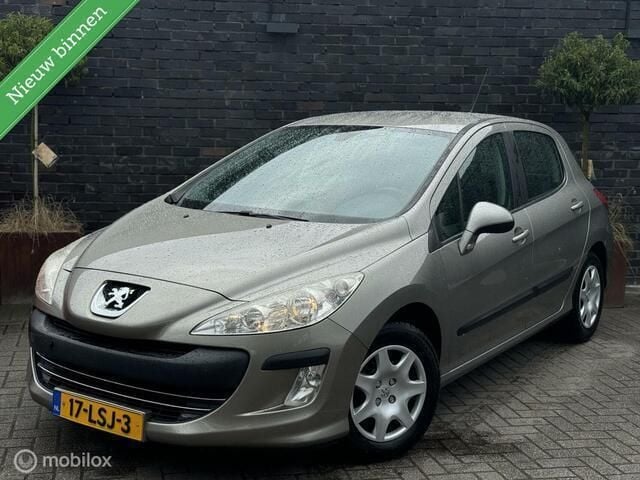 Grijs Gebruikt 2010 Peugeot 308 Hatchback | € 2.995 (Eerlijke prijs) - Afbeelding 1/4