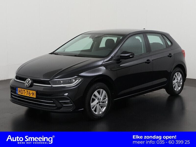 Zwart Gebruikt 2021 VW Polo Style Hatchback | € 19.945 (Goede deal) - Afbeelding 1/4