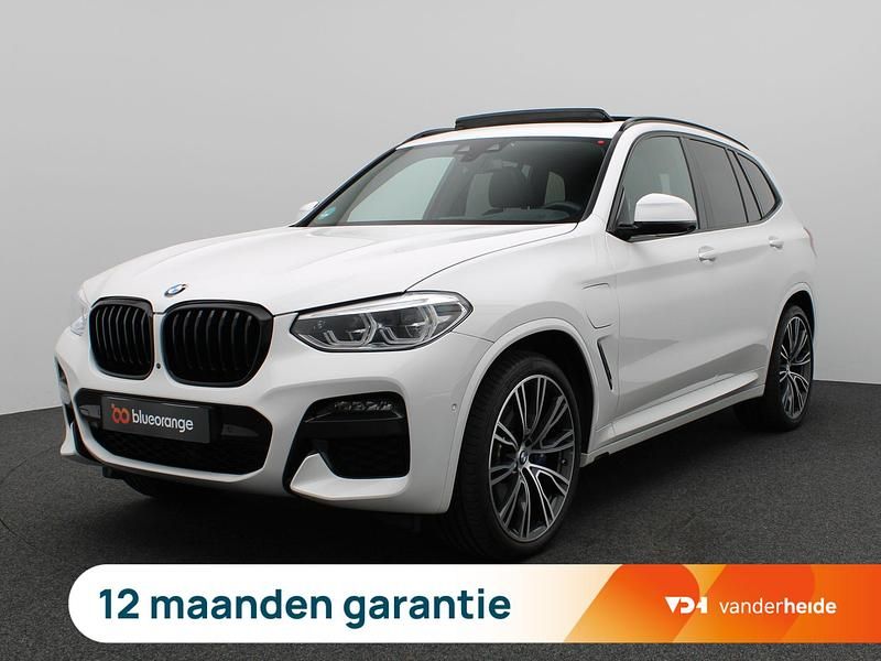 Wit Occasion 2022 BMW X3 Executive SUV | € 42.900 (Goede deal) - Afbeelding 1/3