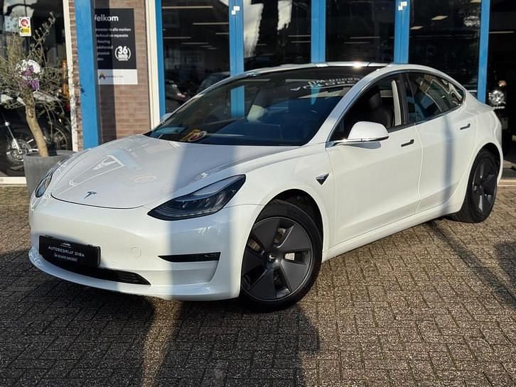 Occasion Tesla Model 3 Long Range RWD 235 kW (320 PK) 2019 Wit (metallic) Sedan
