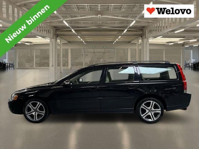 Zwart Gebruikt 2005 Volvo V70 Stationwagen | € 6.950 (Iets duurder) - Afbeelding 1/4