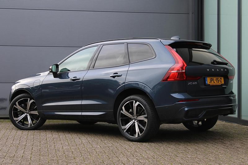 Occasion Volvo XC60 Plus 2025 Blauw SUV