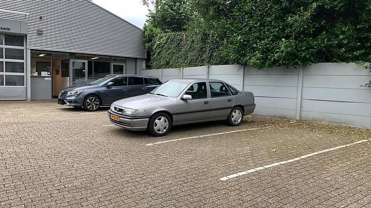 Occasion 1995 Opel Vectra | € 2.500 - Afbeelding 1/4