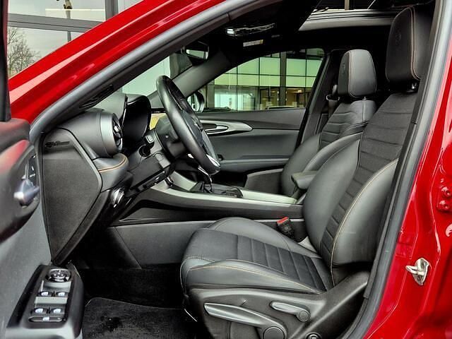 Occasion Alfa Romeo Tonale Ti 161 PK (118 kW) 2023 Rood SUV