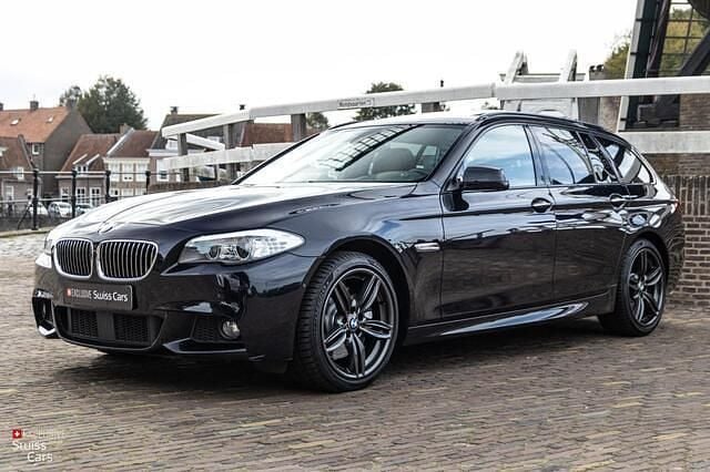 Zwart Gebruikt 2010 BMW 535 M Sport Stationwagen | € 44.995 - Afbeelding 1/4