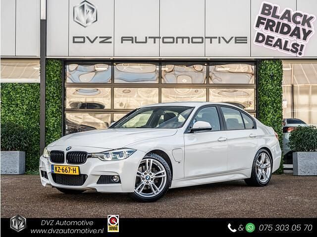Wit Gebruikt 2016 BMW 330 Executive Sedan | € 17.950 (Goede deal) - Afbeelding 1/4