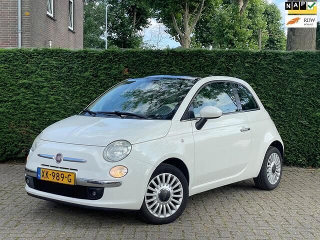 Wit Gebruikt 2010 Fiat 500 Hatchback | € 4.450 (Eerlijke prijs) - Afbeelding 1/4