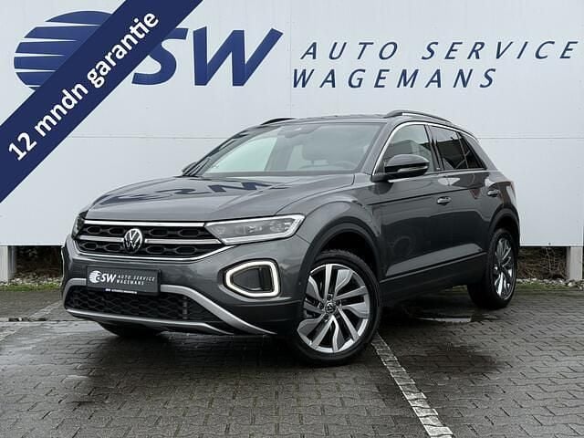 Grijs Gebruikt 2024 VW T-Roc Move SUV | € 30.950 (Goede deal) - Afbeelding 1/4
