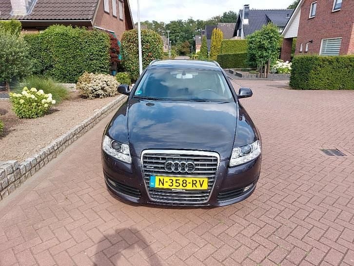 Gebruikt 2011 Audi A6 Stationwagen | € 4.500 (Goede deal) - Afbeelding 1/4
