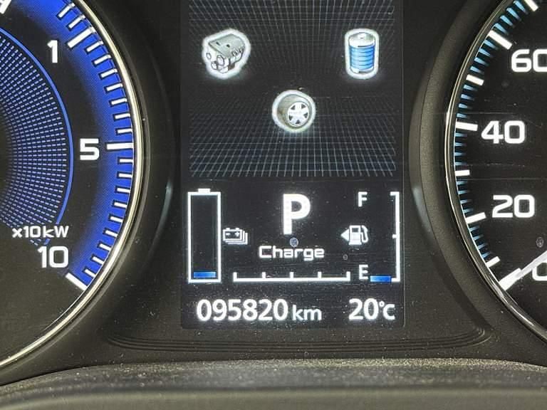 Occasion Mitsubishi Outlander P-HEV 135 PK (99 kW) 2020 Polar white SUV