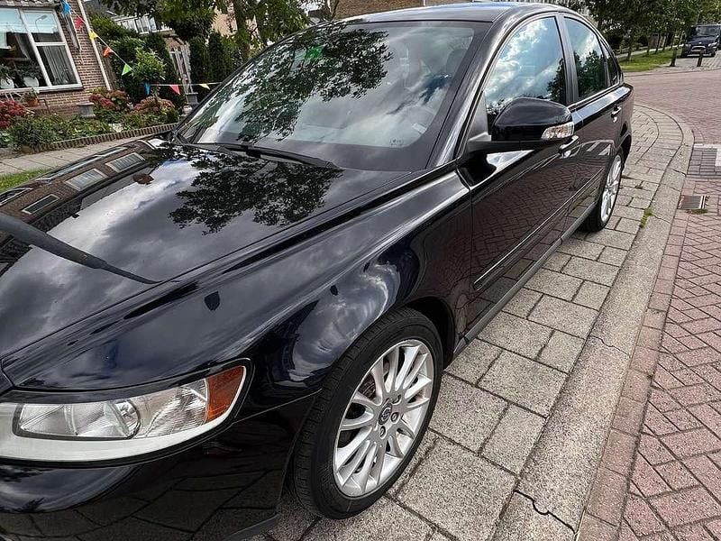 Zwart Gebruikt 2011 Volvo S40 Sedan | € 2.699 (Super prijs) - Afbeelding 1/4