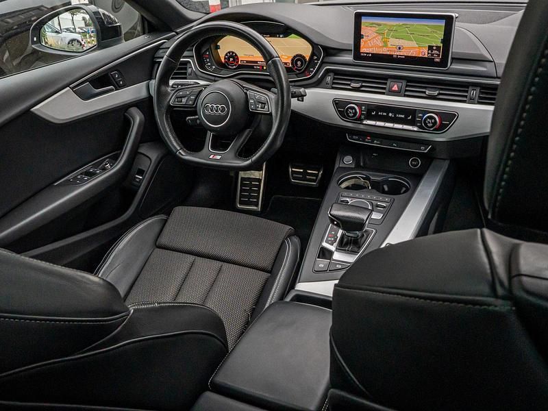 Occasion Audi A5 S-Line 191 PK (140 kW) 2018 Grijs Hatchback