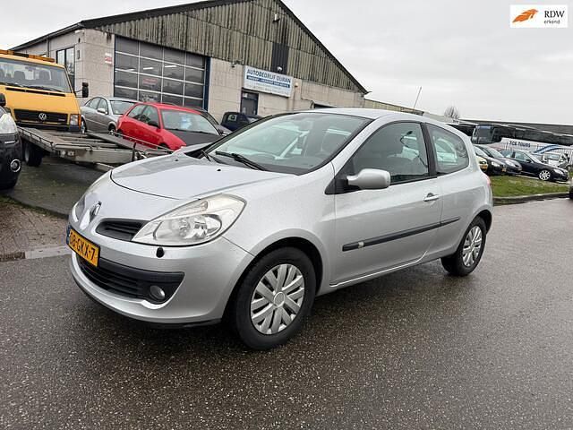 Grijs Gebruikt 2006 Renault Clio R.S. Dynamique Hatchback | € 2.950 (Duur) - Afbeelding 1/4