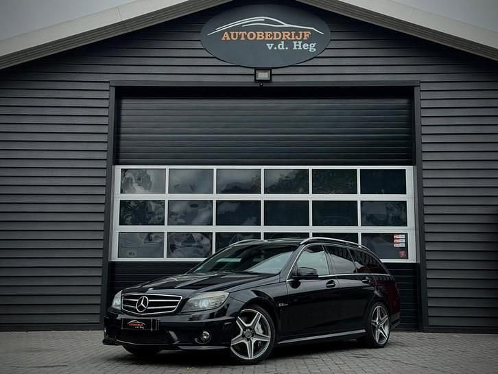 Zwart, metallic lak Gebruikt 2010 Mercedes C63 AMG AMG Stationwagen | € 23.950 (Iets duurder) - Afbeelding 1/4