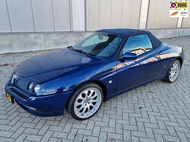 Blauw Gebruikt 2001 Alfa Romeo Spider Cabriolet | € 10.950 - Afbeelding 1/4