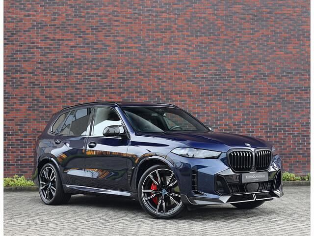 Blauw Gebruikt 2024 BMW X5 M Performance SUV | € 122.450 - Afbeelding 1/4
