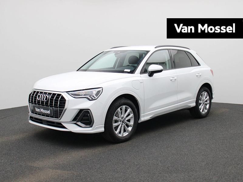 Wit Gebruikt 2024 Audi Q3 Design SUV | € 45.900 (Iets duurder) - Afbeelding 1/4