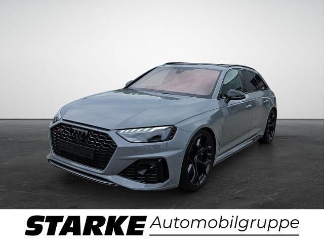 Grijs Gebruikt 2024 Audi RS4 Stationwagen | € 123.889 - Afbeelding 1/4